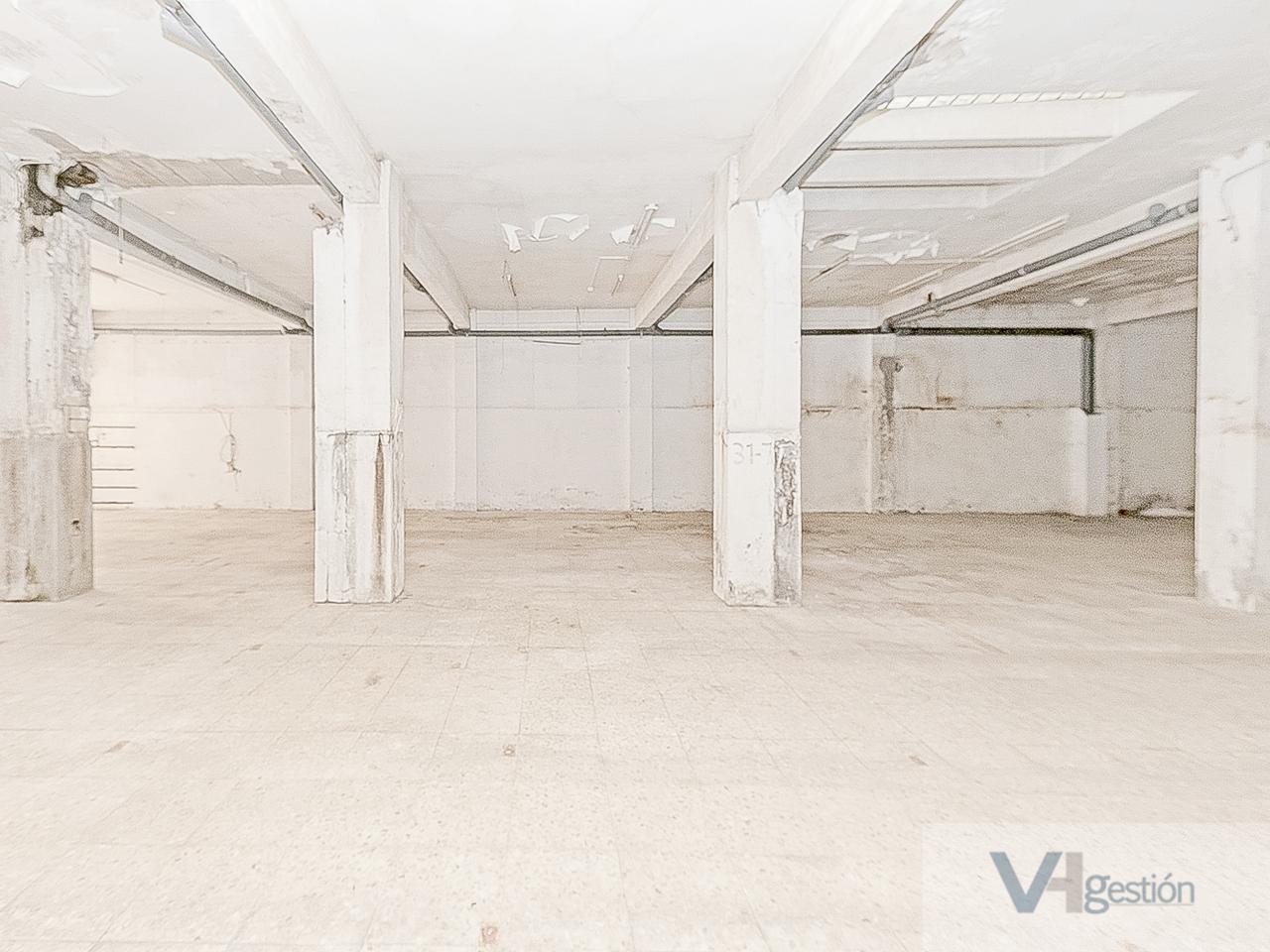 Venta de local comercial en Sevilla