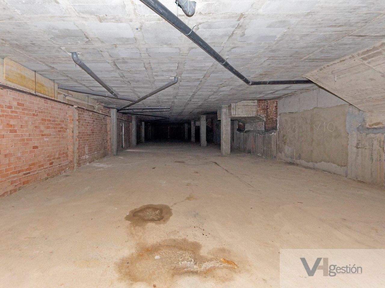 Venta de local comercial en Castilleja de la Cuesta