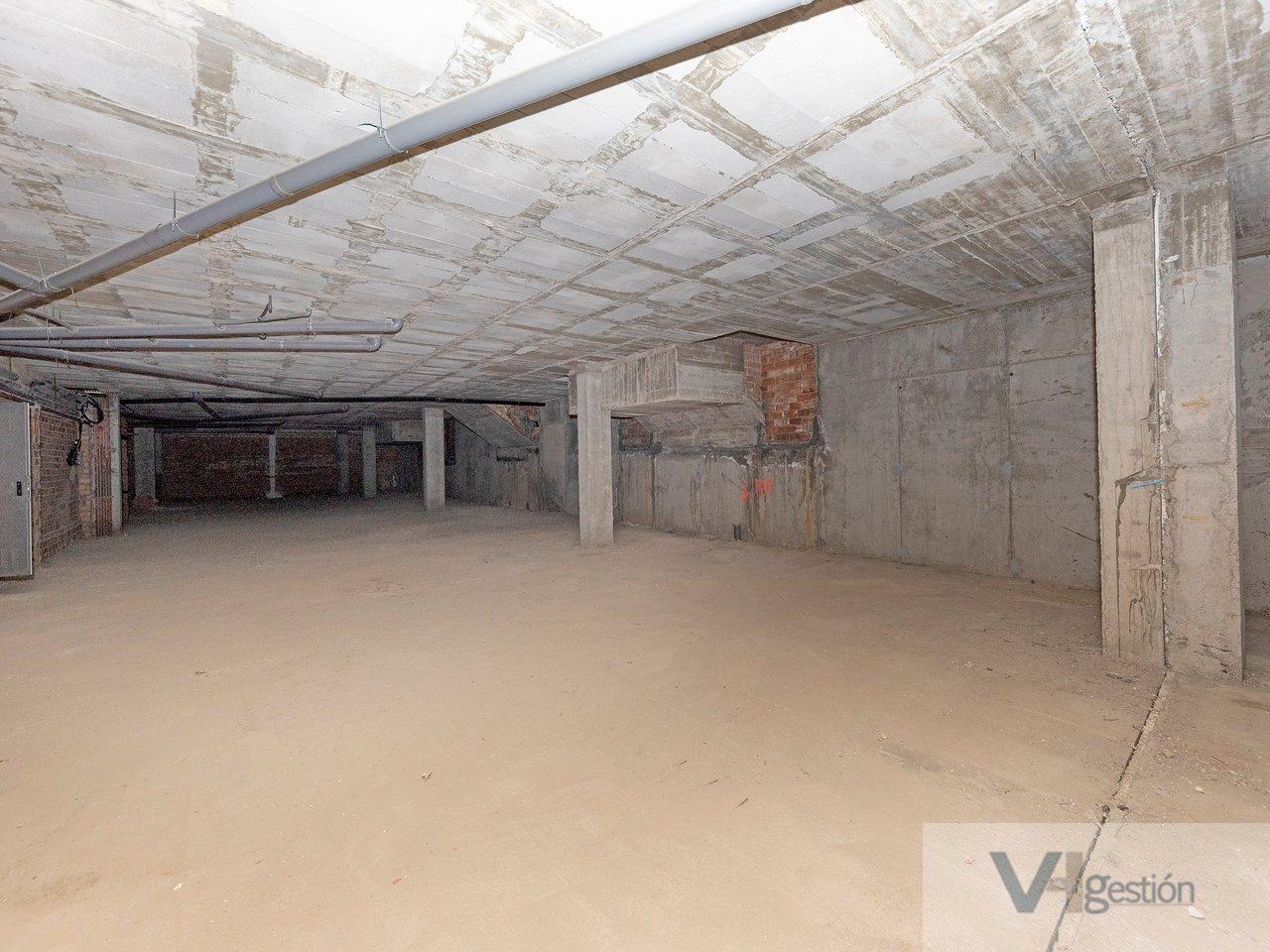 Venta de local comercial en Castilleja de la Cuesta