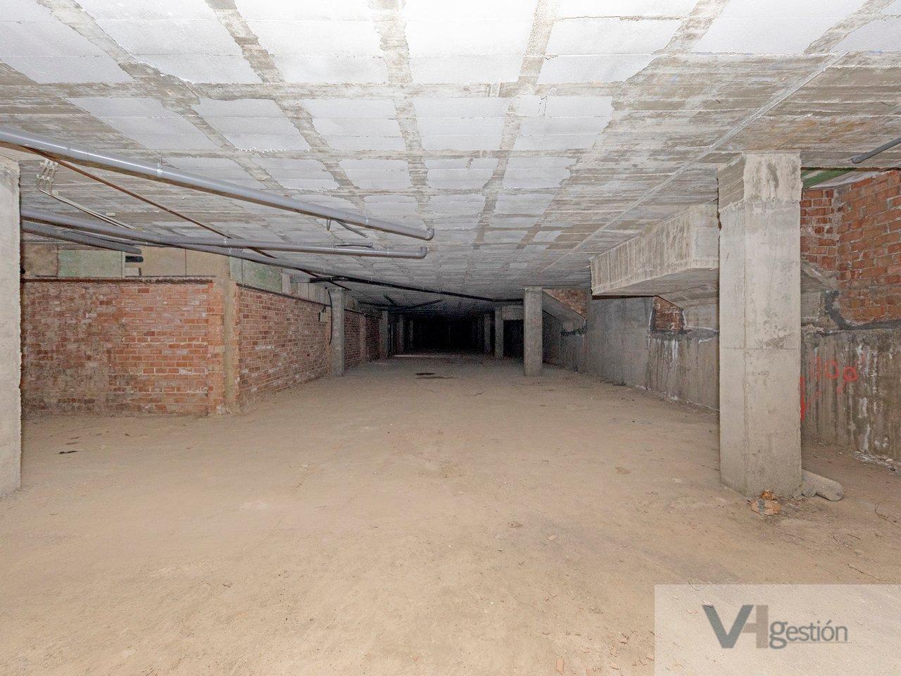 Venta de local comercial en Castilleja de la Cuesta