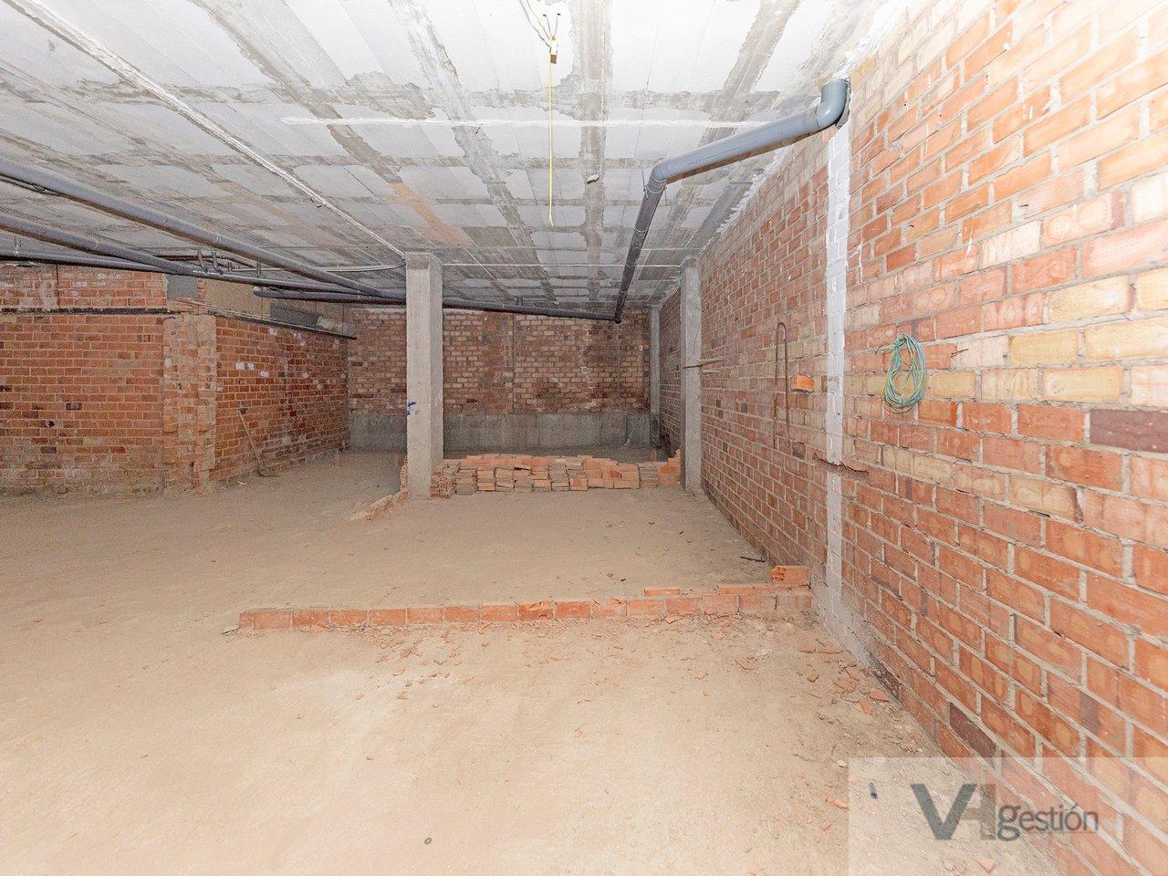 Venta de local comercial en Castilleja de la Cuesta