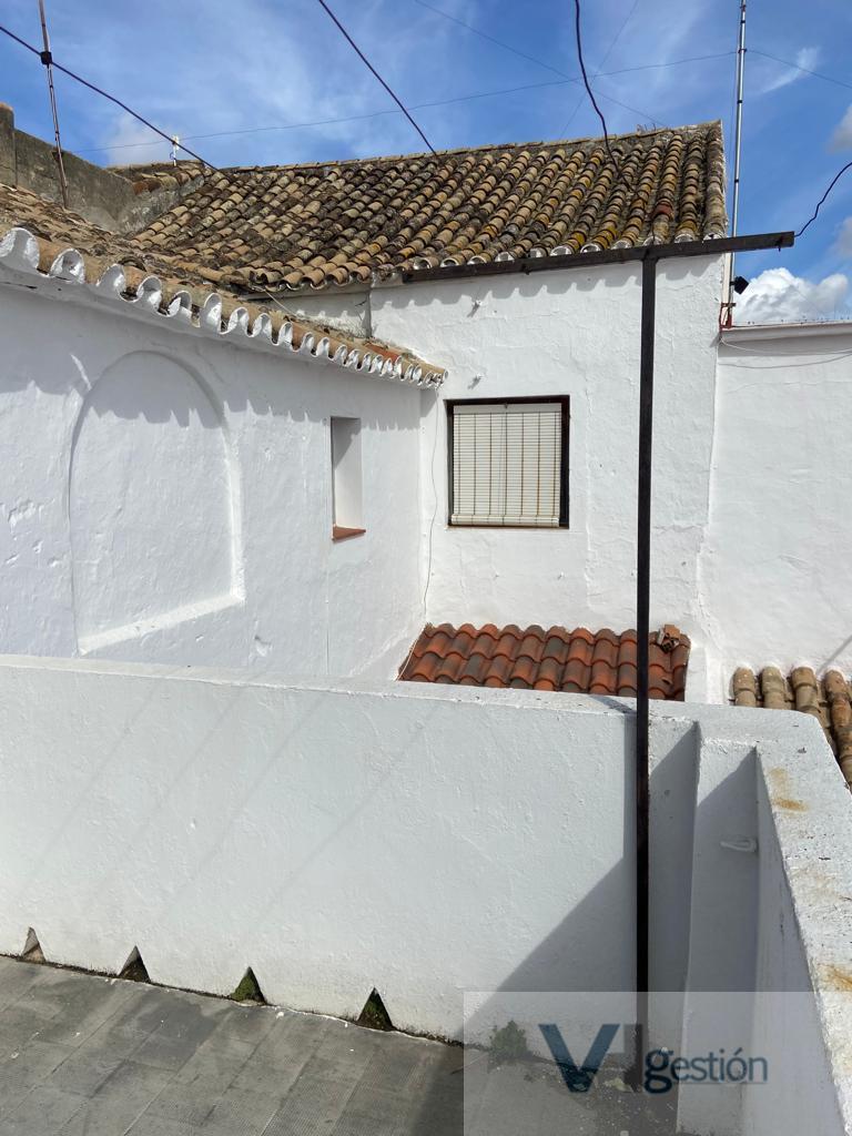 For sale of house in Villamartín