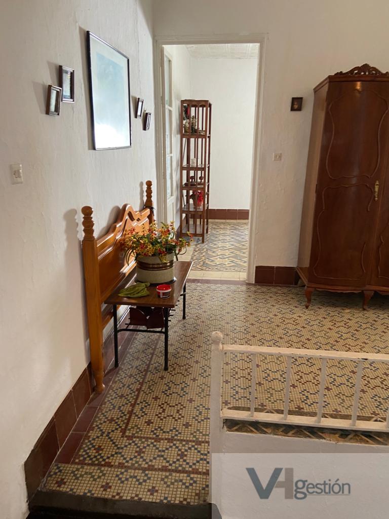 For sale of house in Villamartín