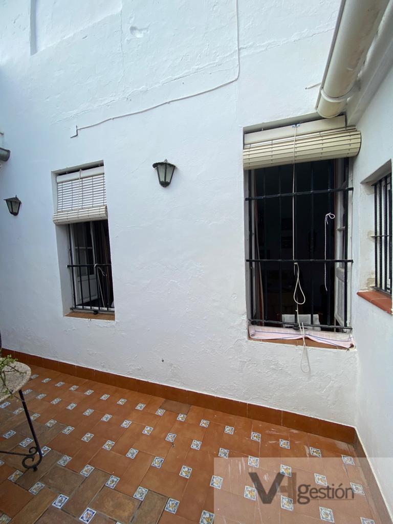 For sale of house in Villamartín
