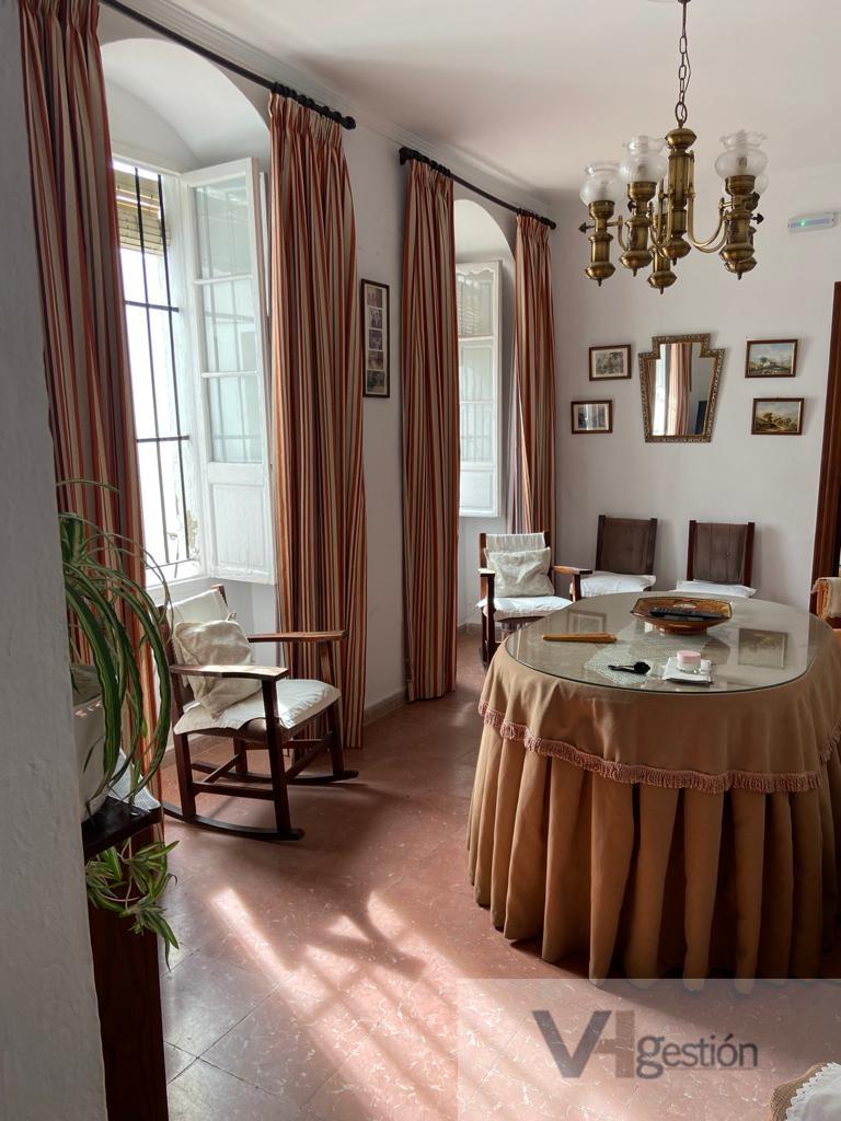 For sale of house in Villamartín
