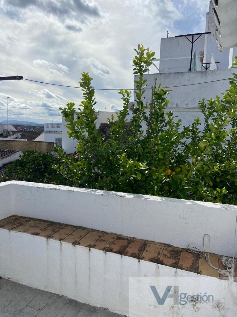 For sale of house in Villamartín