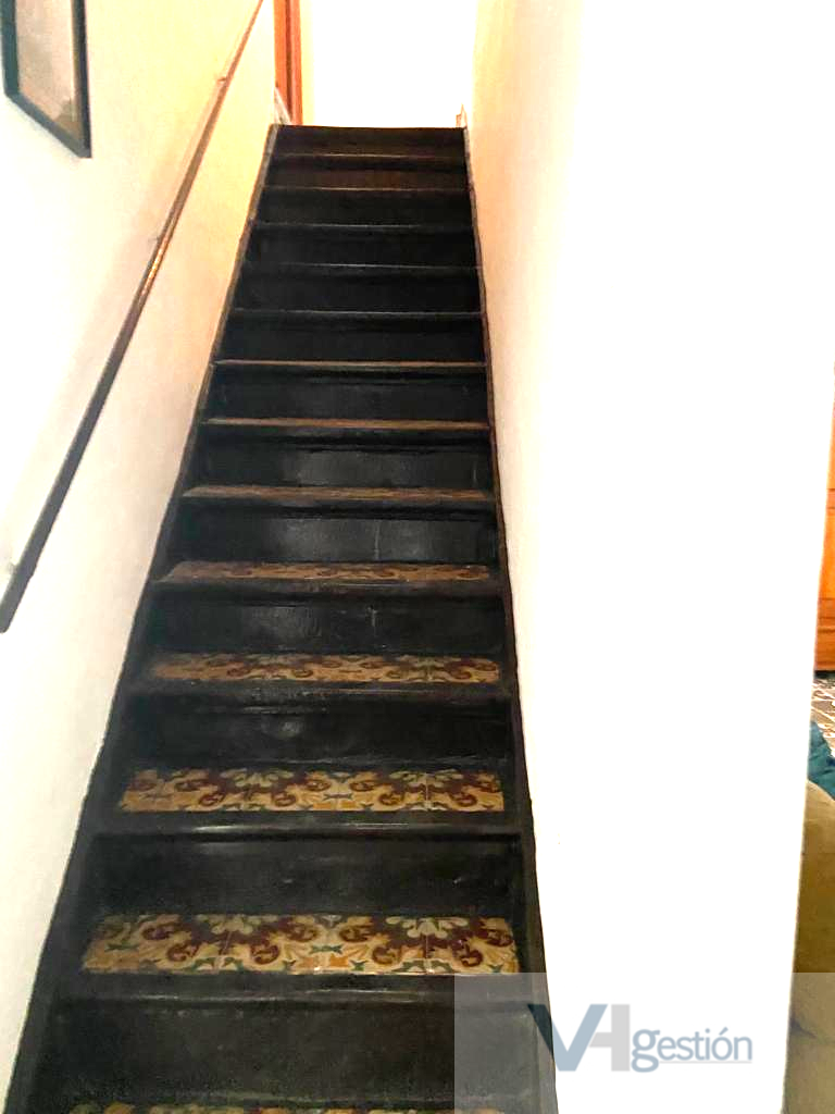 For sale of house in Villamartín