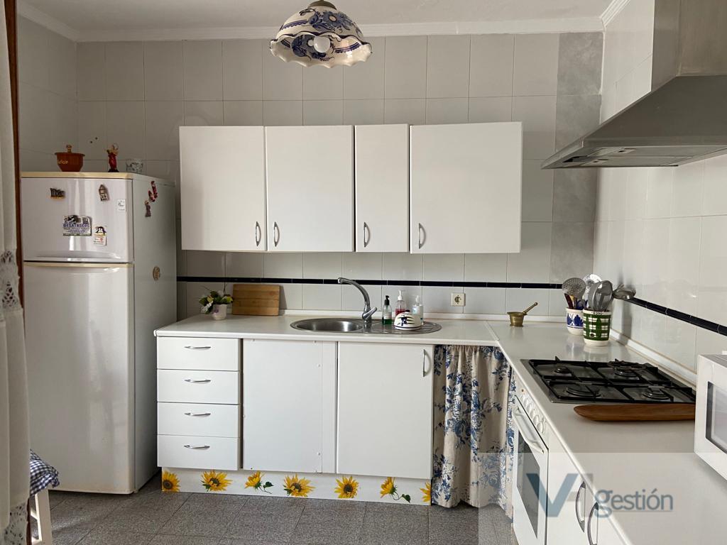 For sale of house in Villamartín