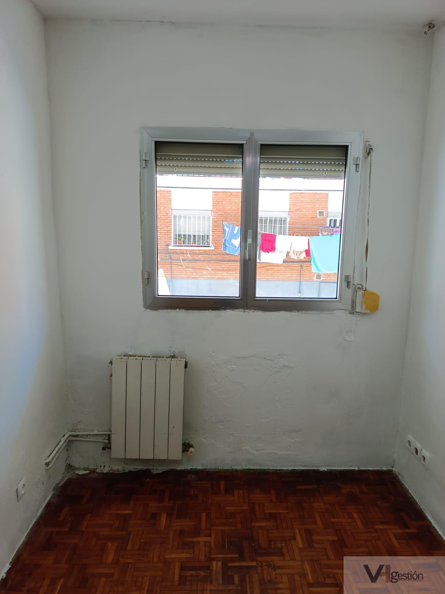 For sale of flat in Madrid