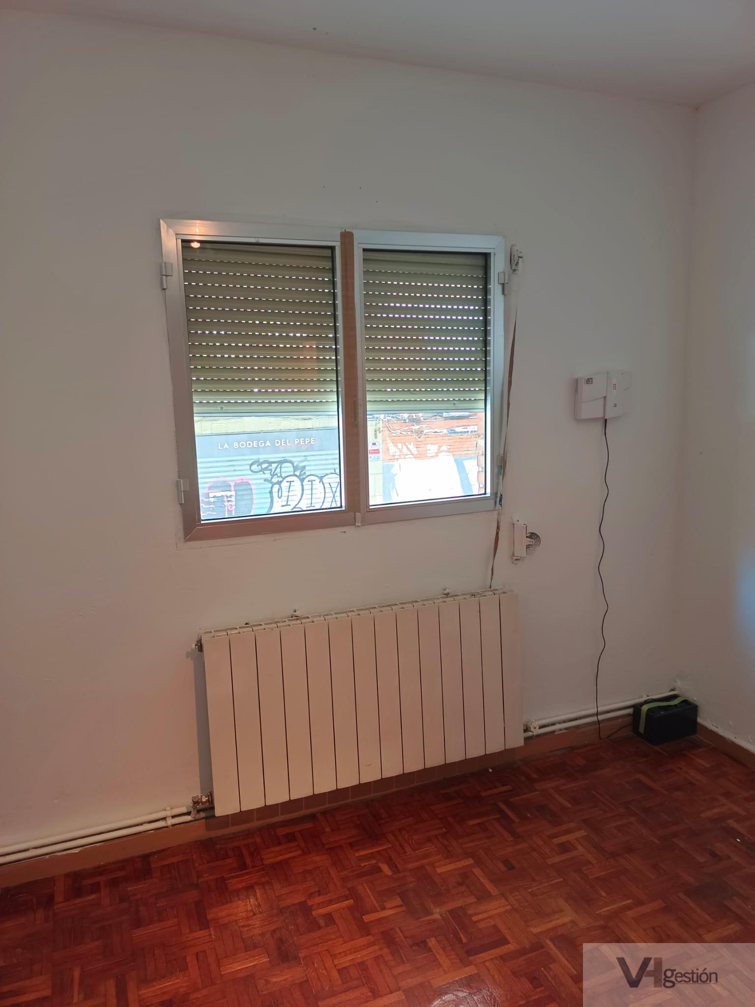 For sale of flat in Madrid