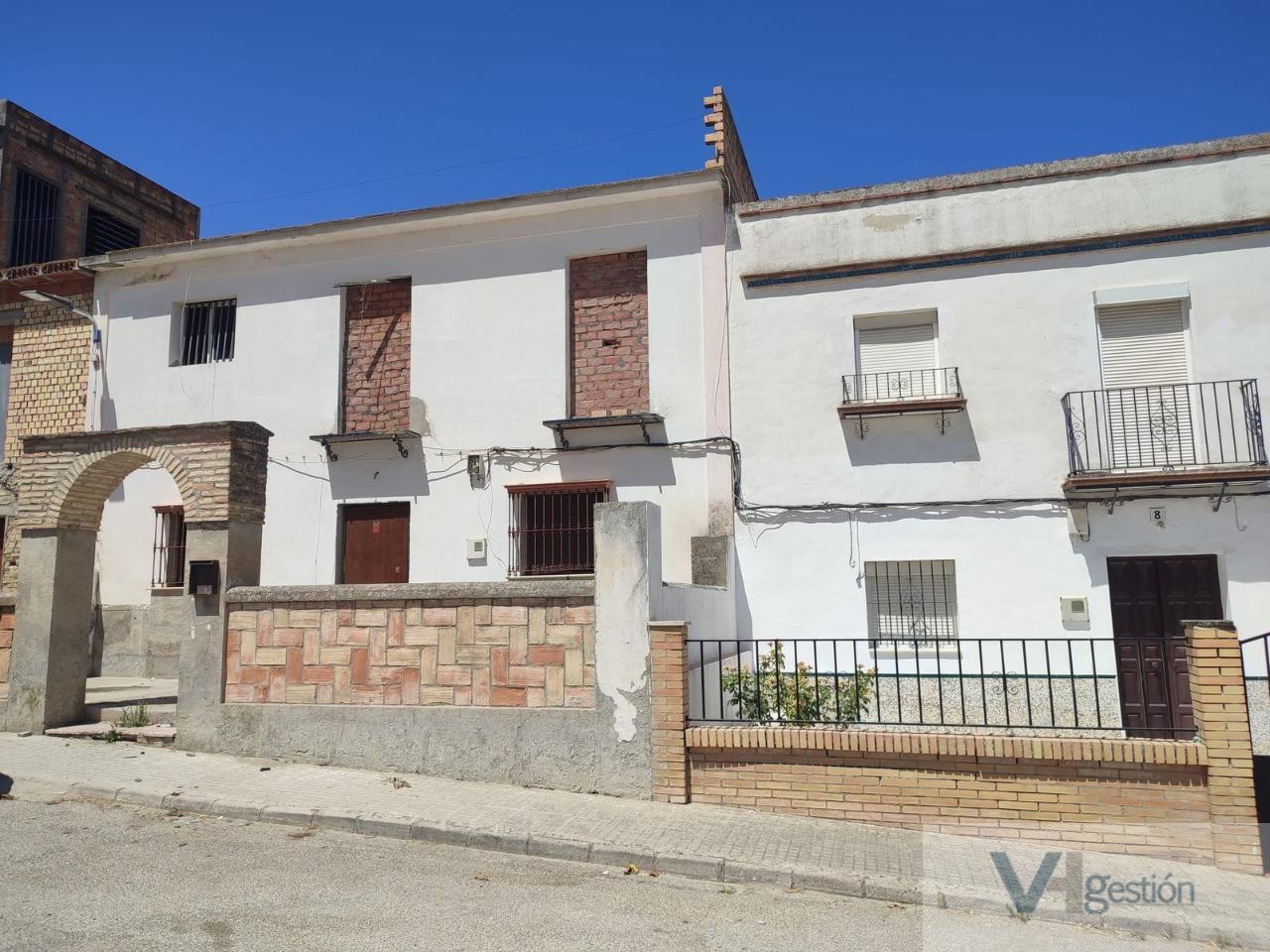 For sale of house in Lebrija