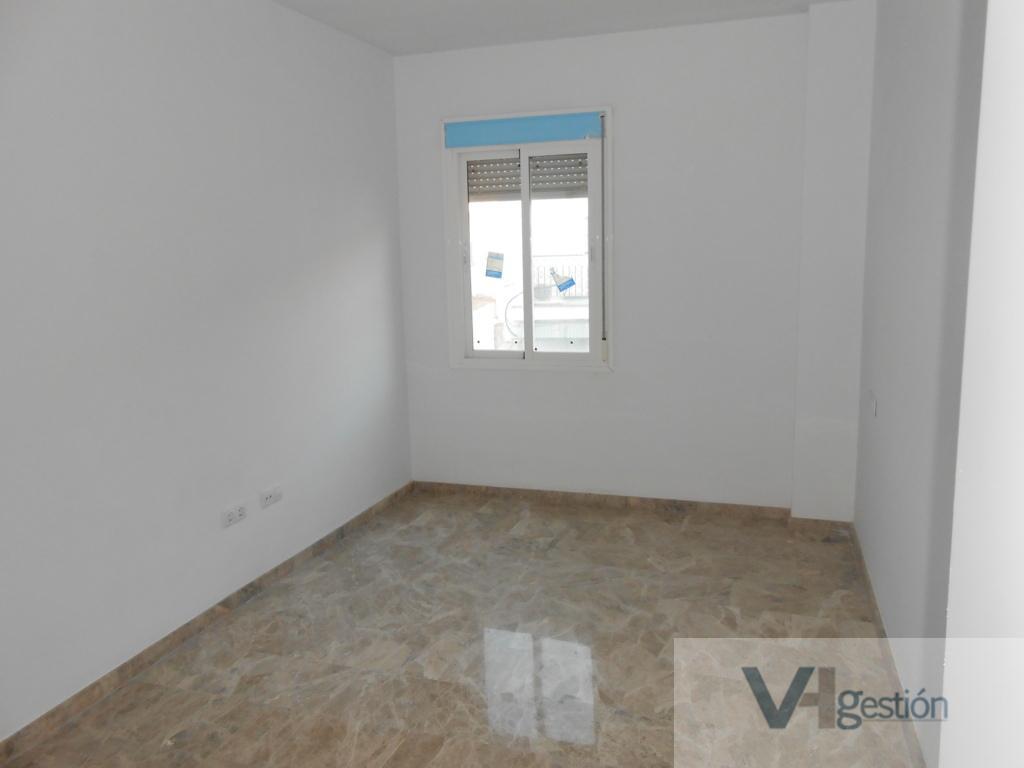 For sale of flat in Alcolea del Río