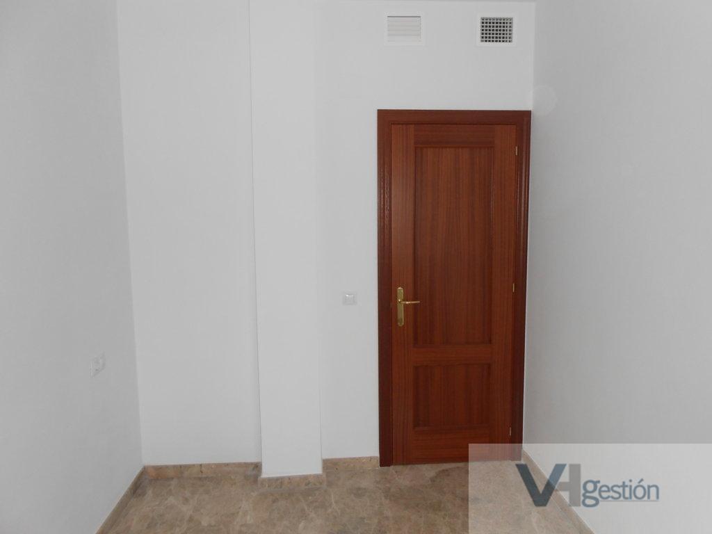 For sale of flat in Alcolea del Río