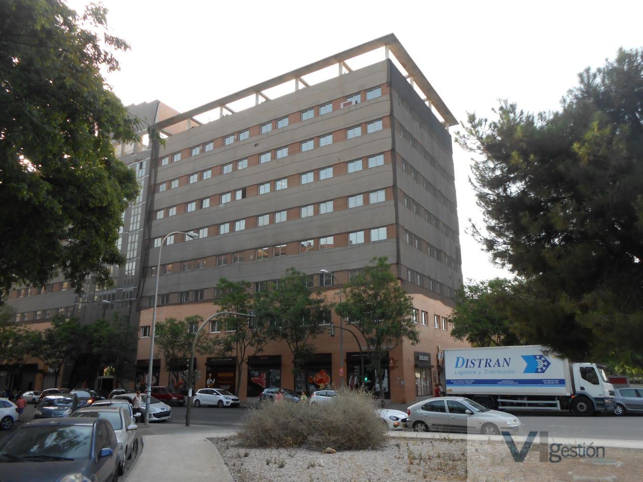 For sale of office in Sevilla