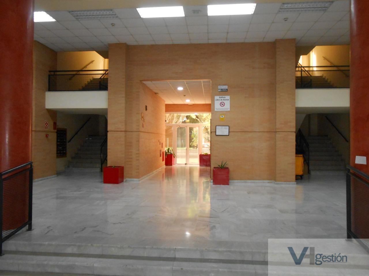 For sale of office in Sevilla