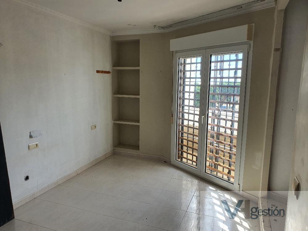 For sale of house in Moguer