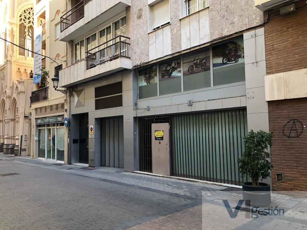 Venta de local comercial en Huelva