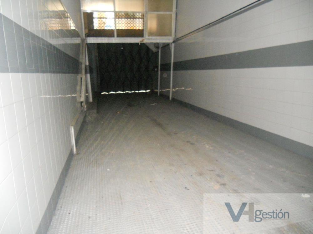 Venta de local comercial en Huelva