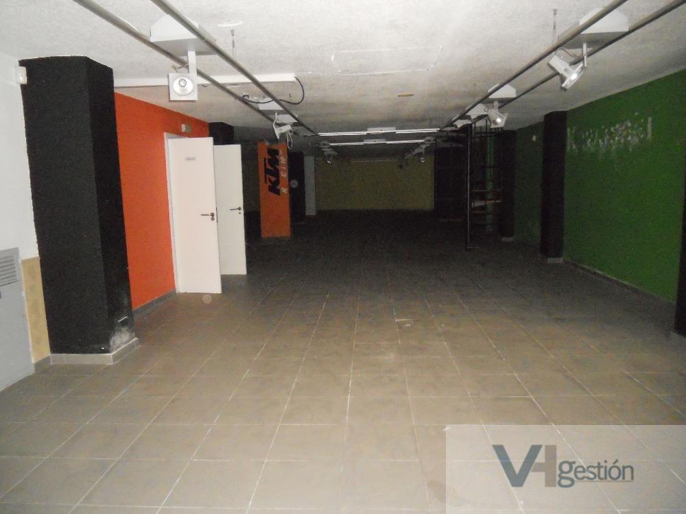 Venta de local comercial en Huelva