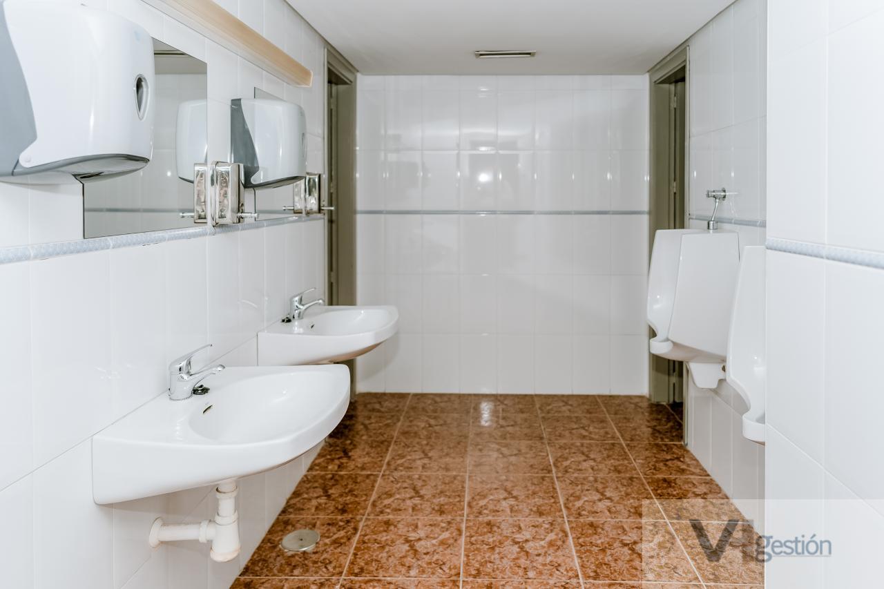 For sale of commercial in Huelva