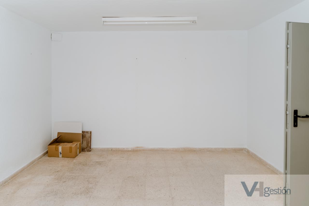 For sale of commercial in Huelva