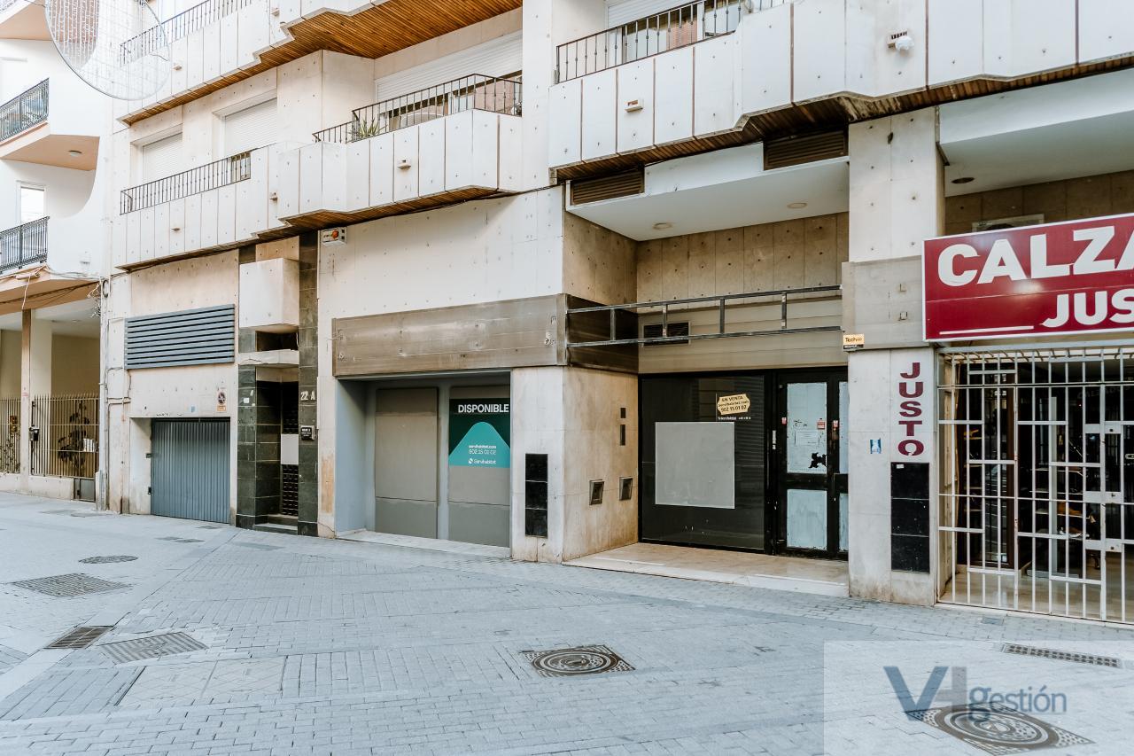 For sale of commercial in Huelva