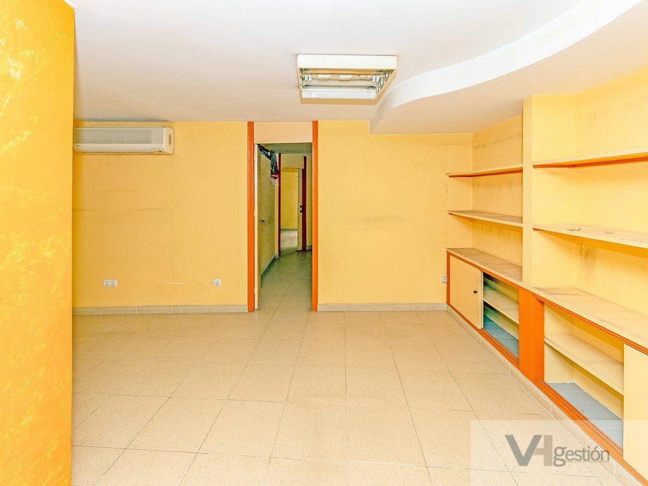 For sale of commercial in Huelva