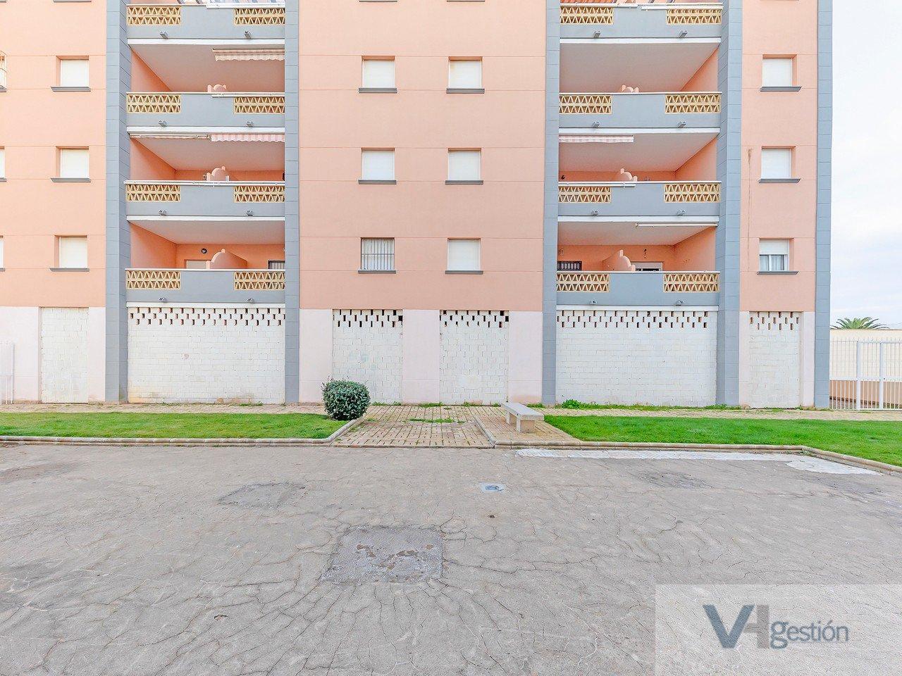 For sale of commercial in Isla Cristina