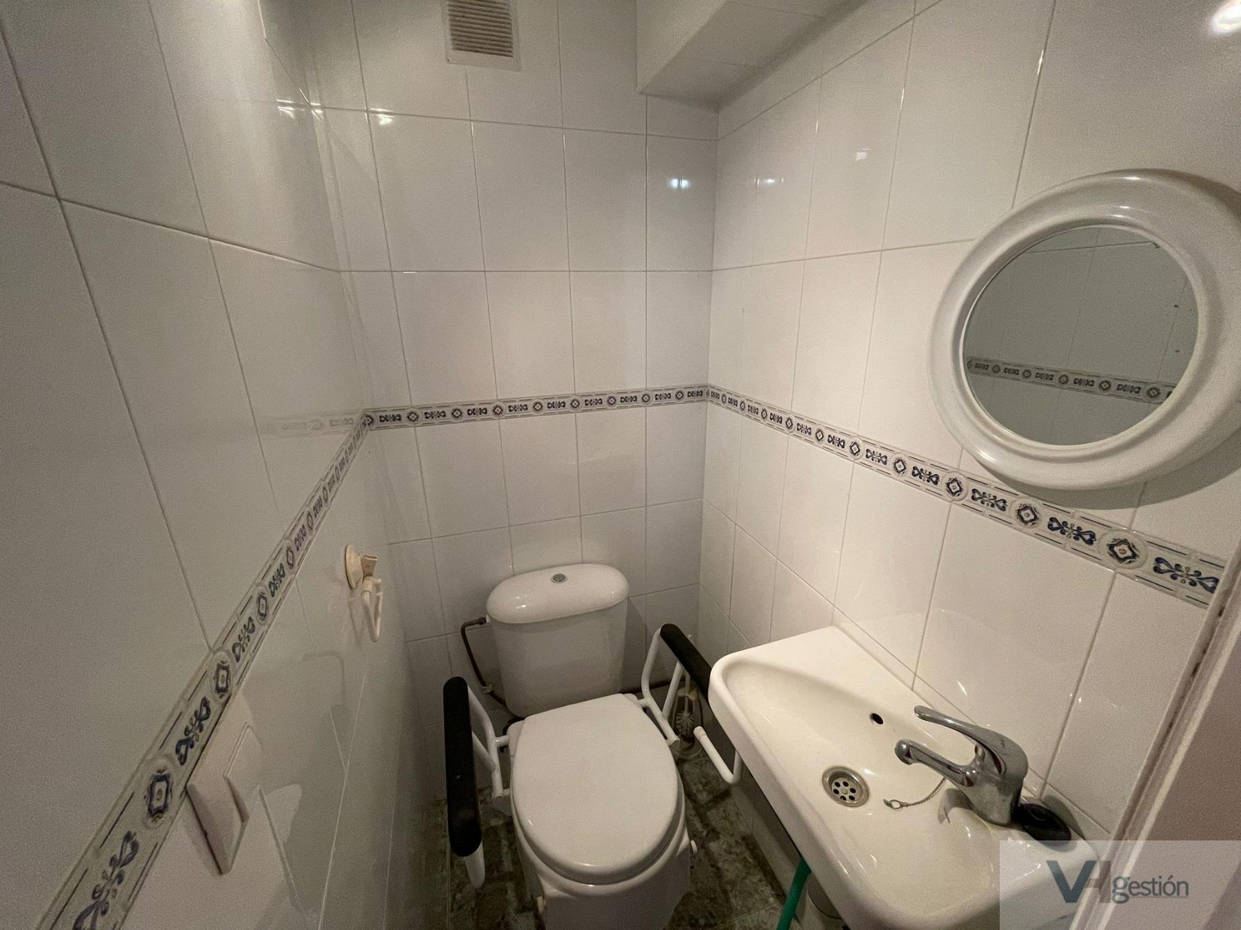 For sale of house in Villamartín