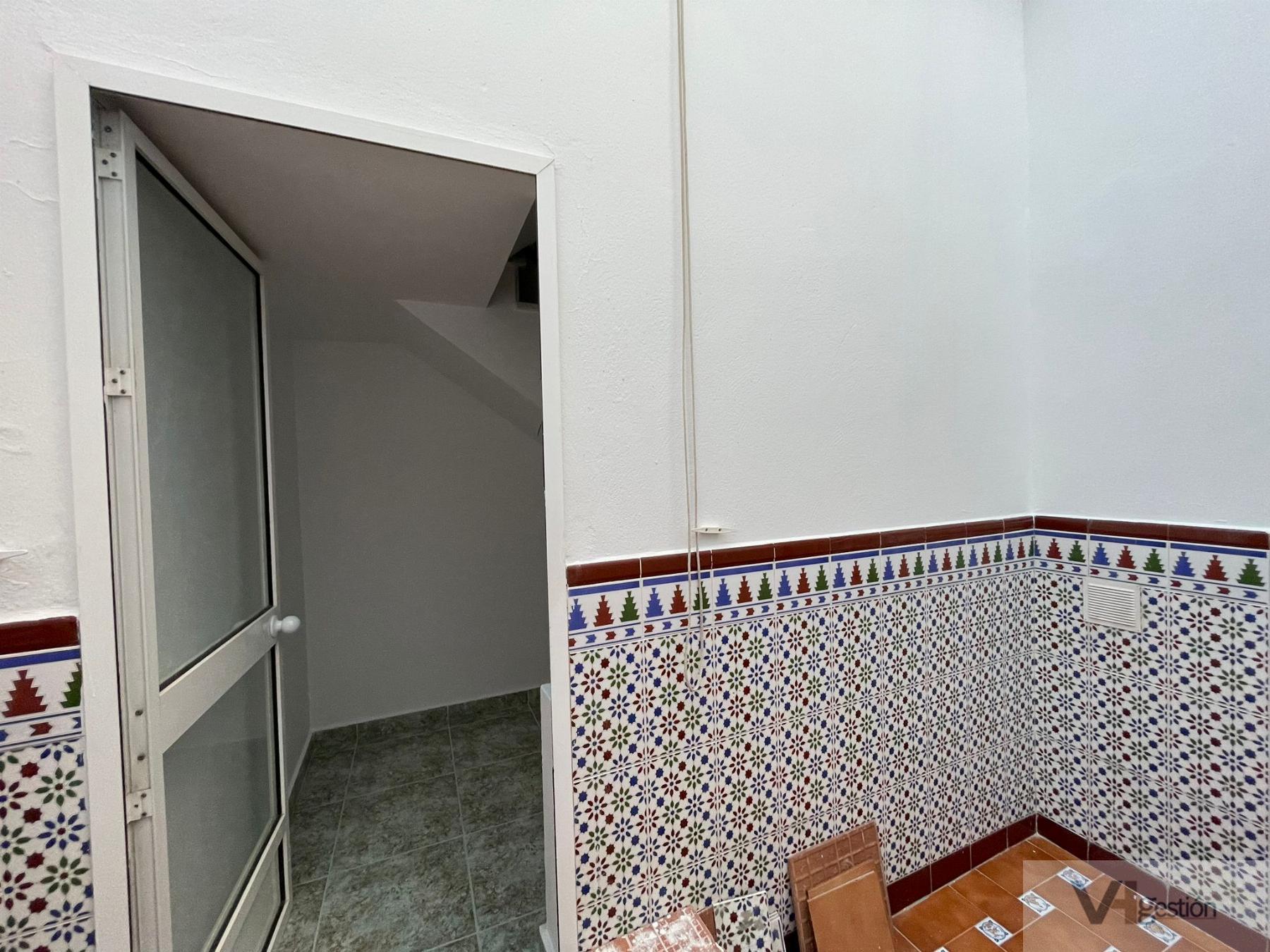 For sale of house in Villamartín