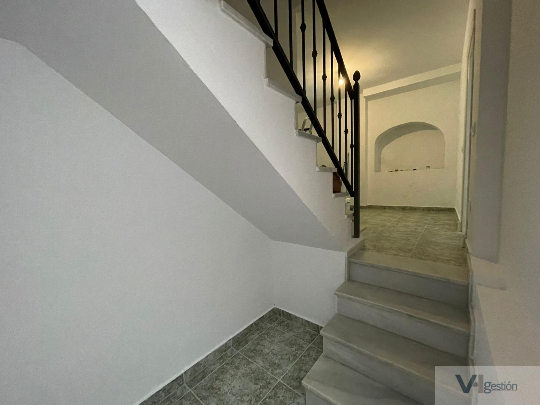 For sale of house in Villamartín
