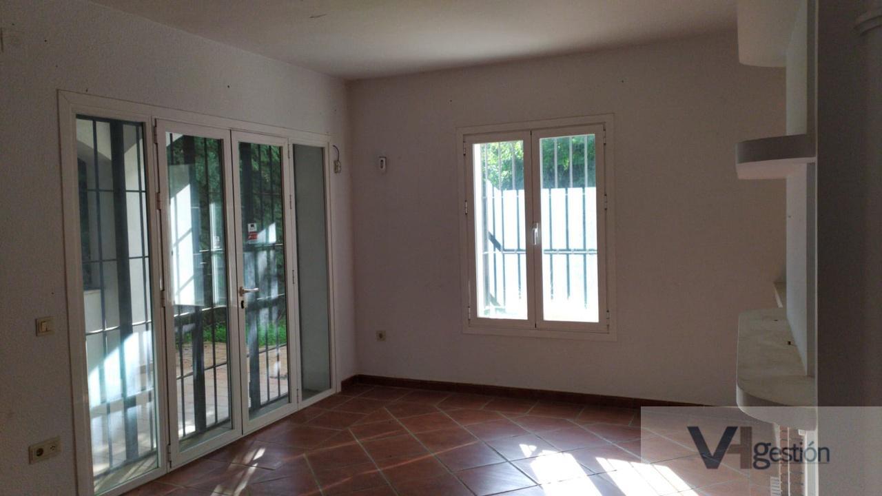 For sale of chalet in Gines