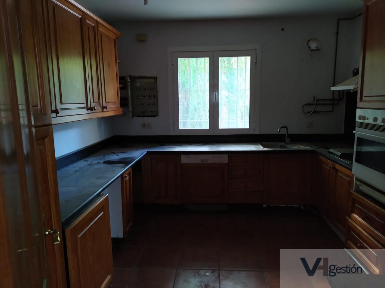 For sale of chalet in Gines