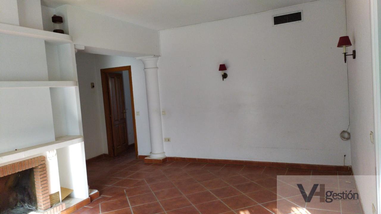 For sale of chalet in Gines