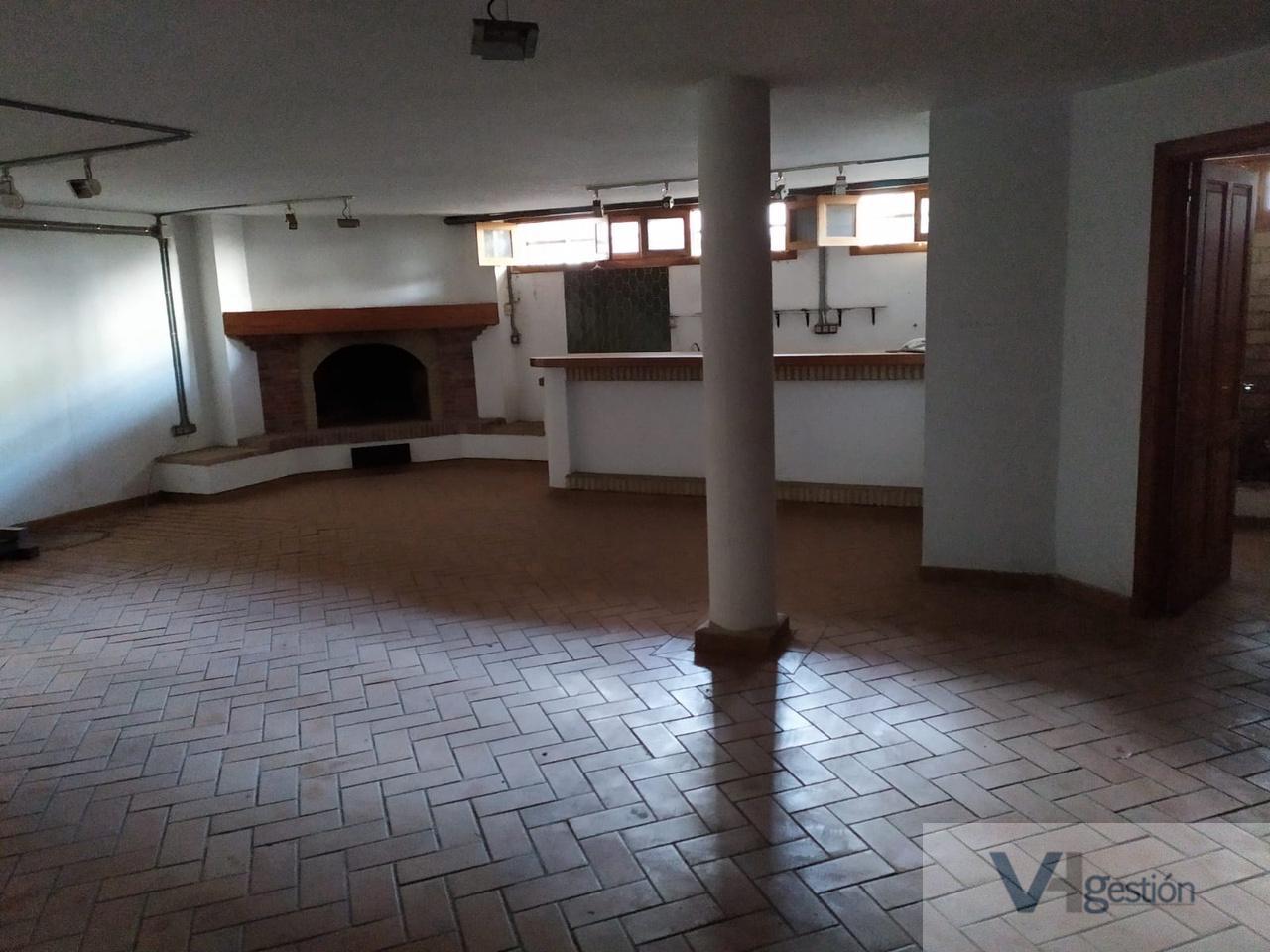 For sale of chalet in Gines