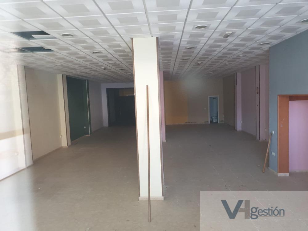 Venta de nave industrial en Bollullos Par del Condado