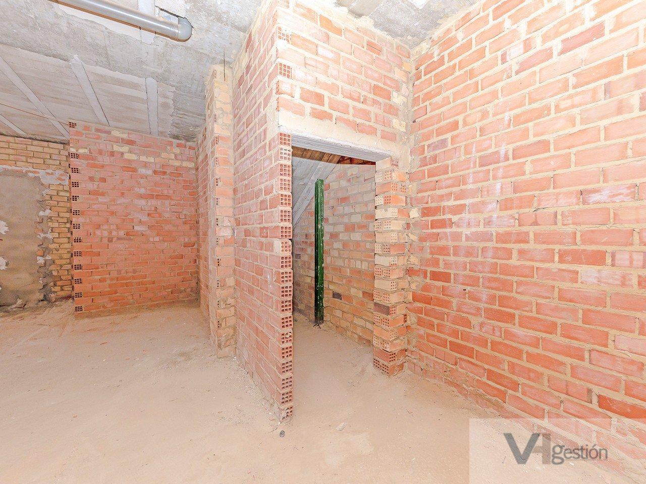 Venta de local comercial en Carrión de los Céspedes