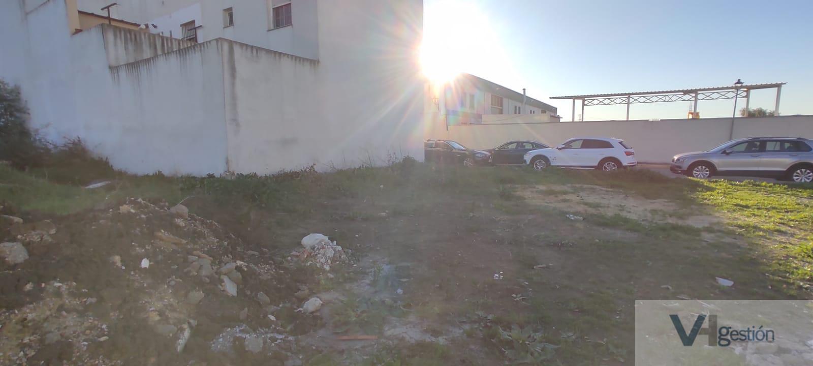 For sale of land in Villamartín