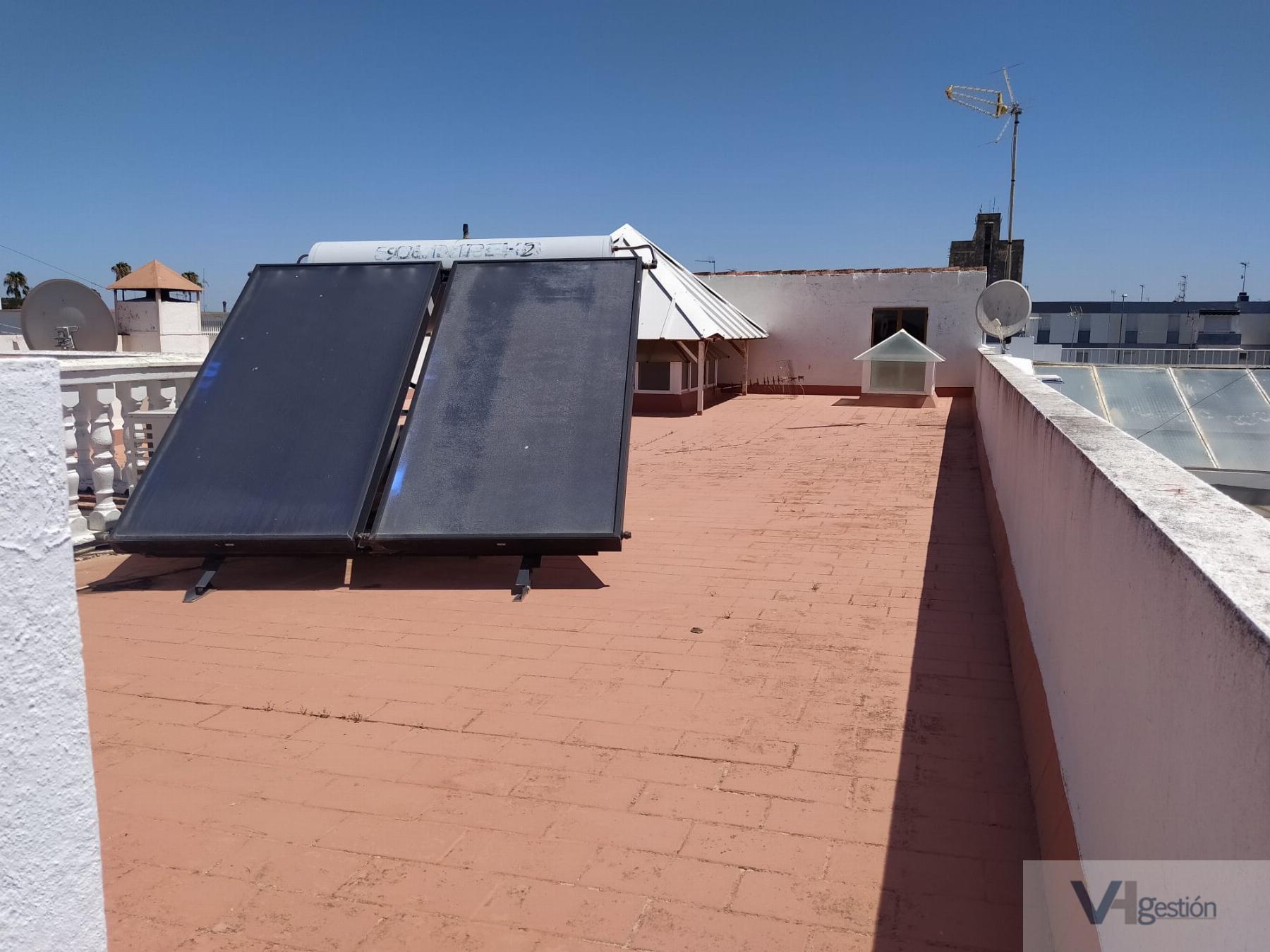 For sale of house in Villamartín