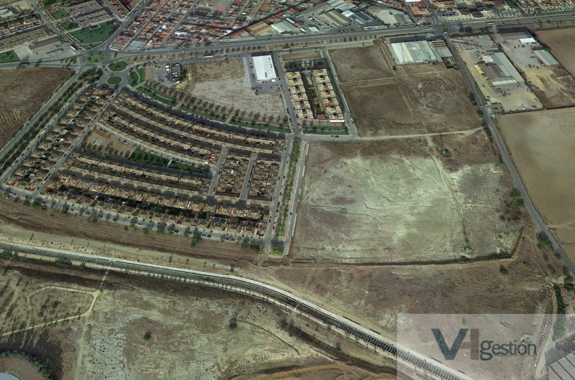 Venta de terreno en Utrera