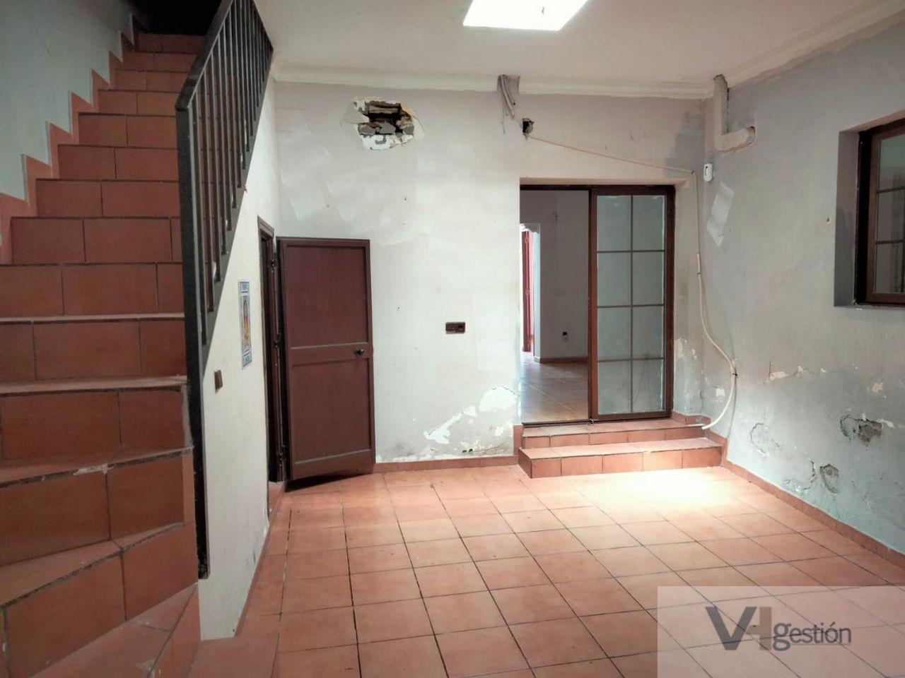 For sale of house in Guillena
