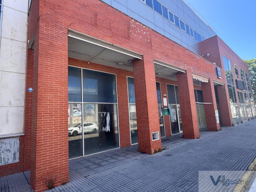 Venta de local en Cádiz
