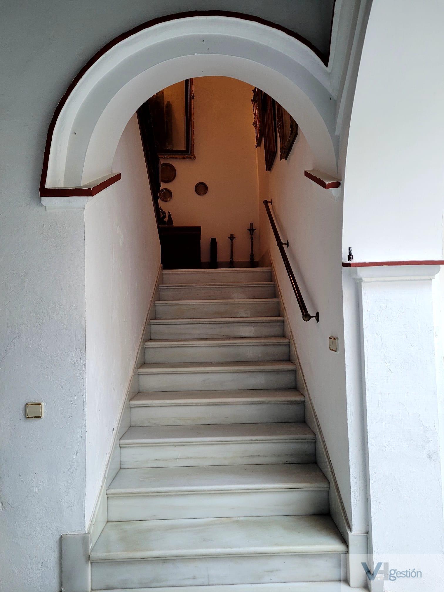 For sale of building in Sanlúcar de Barrameda