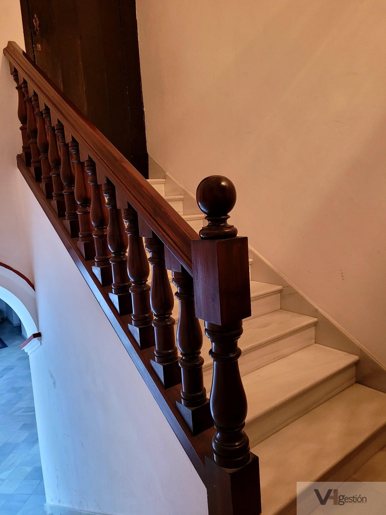 For sale of building in Sanlúcar de Barrameda