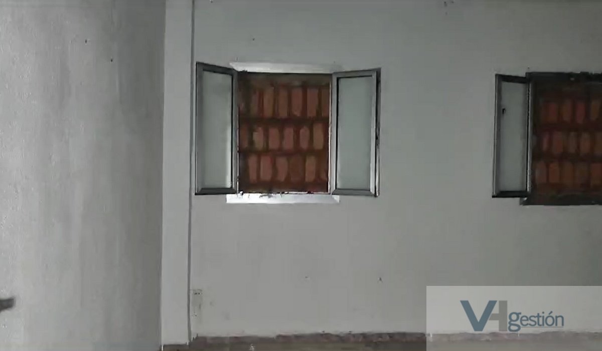 For sale of house in Sevilla