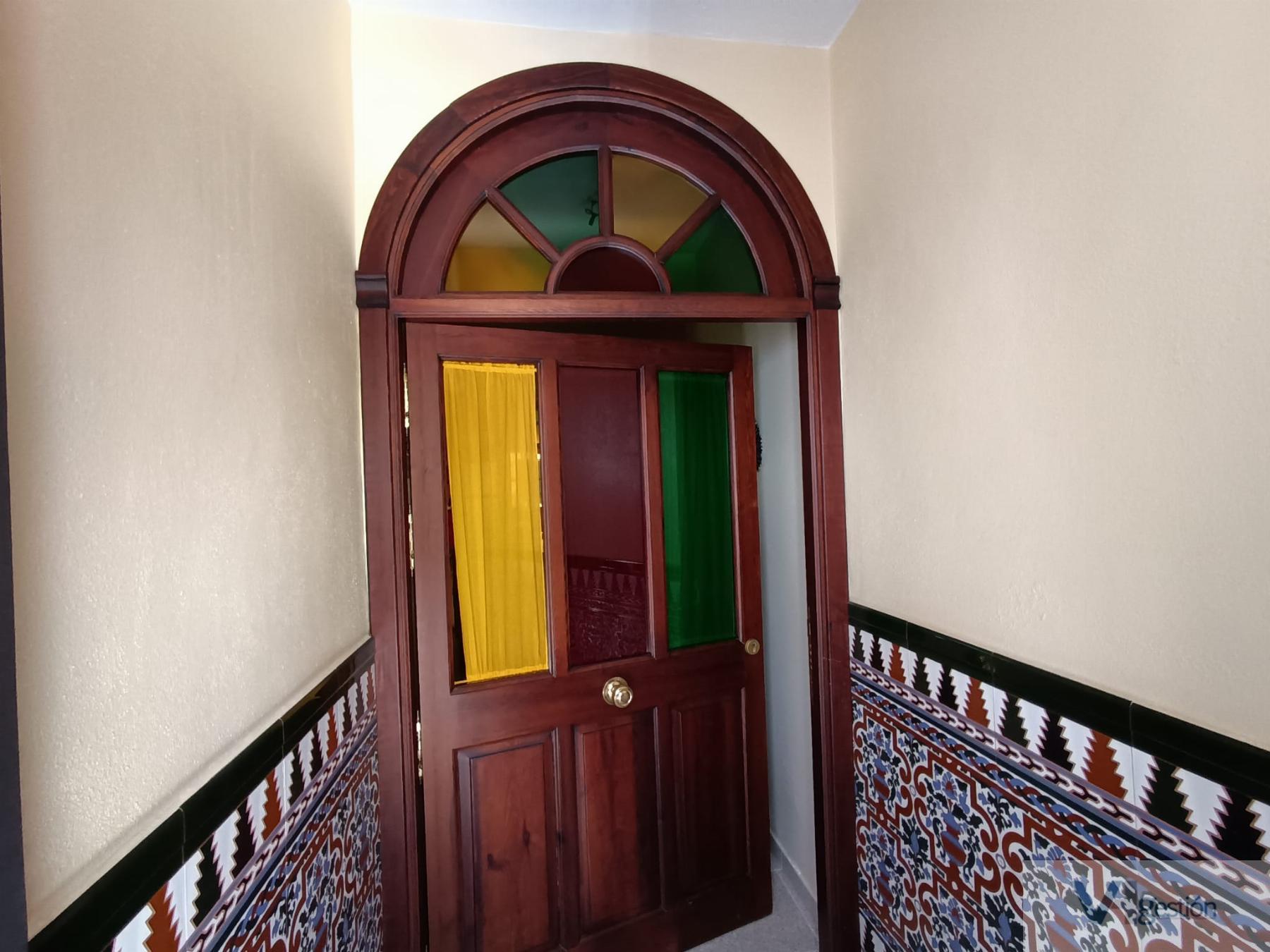For sale of house in Villamartín