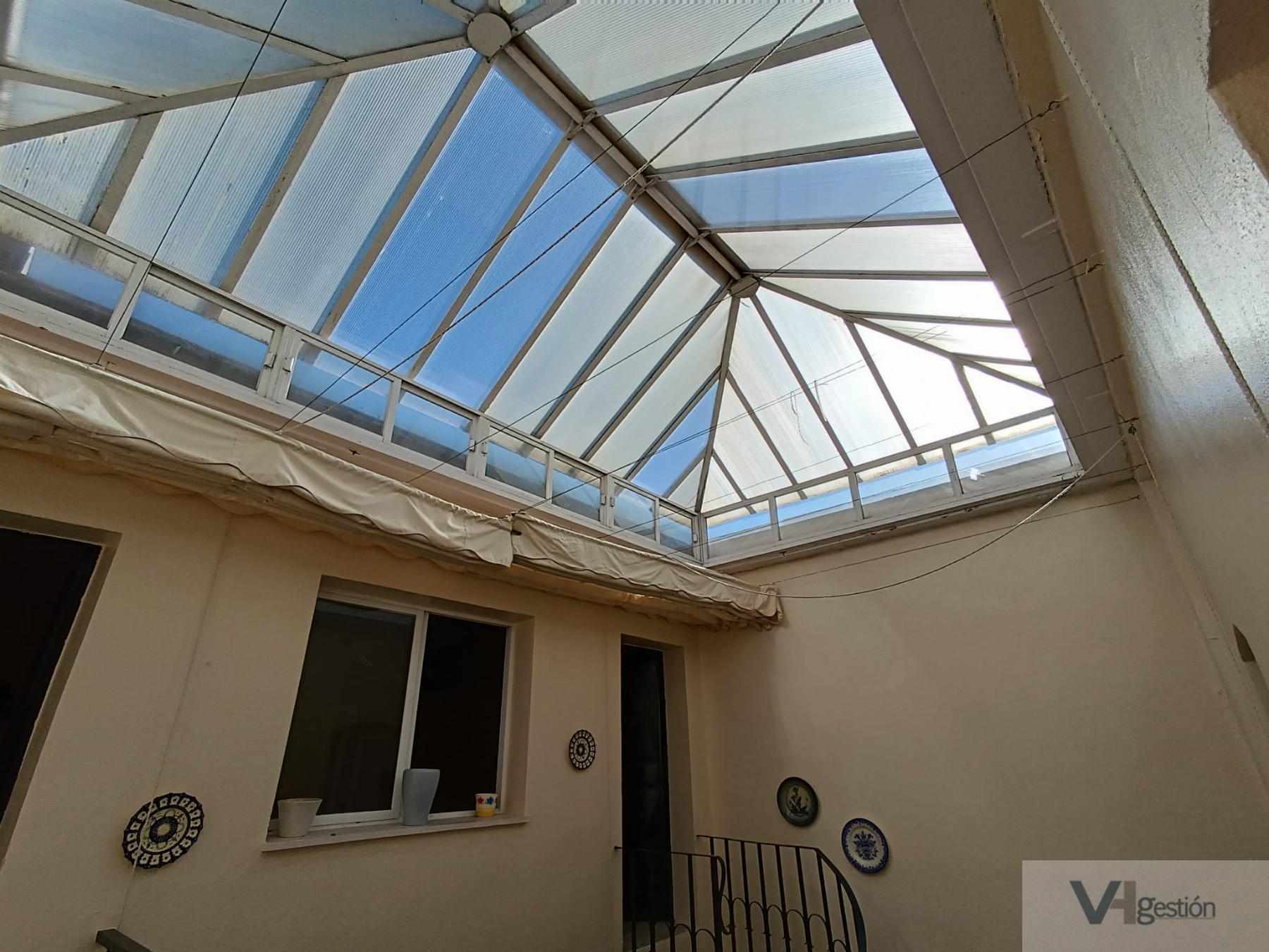 For sale of house in Villamartín
