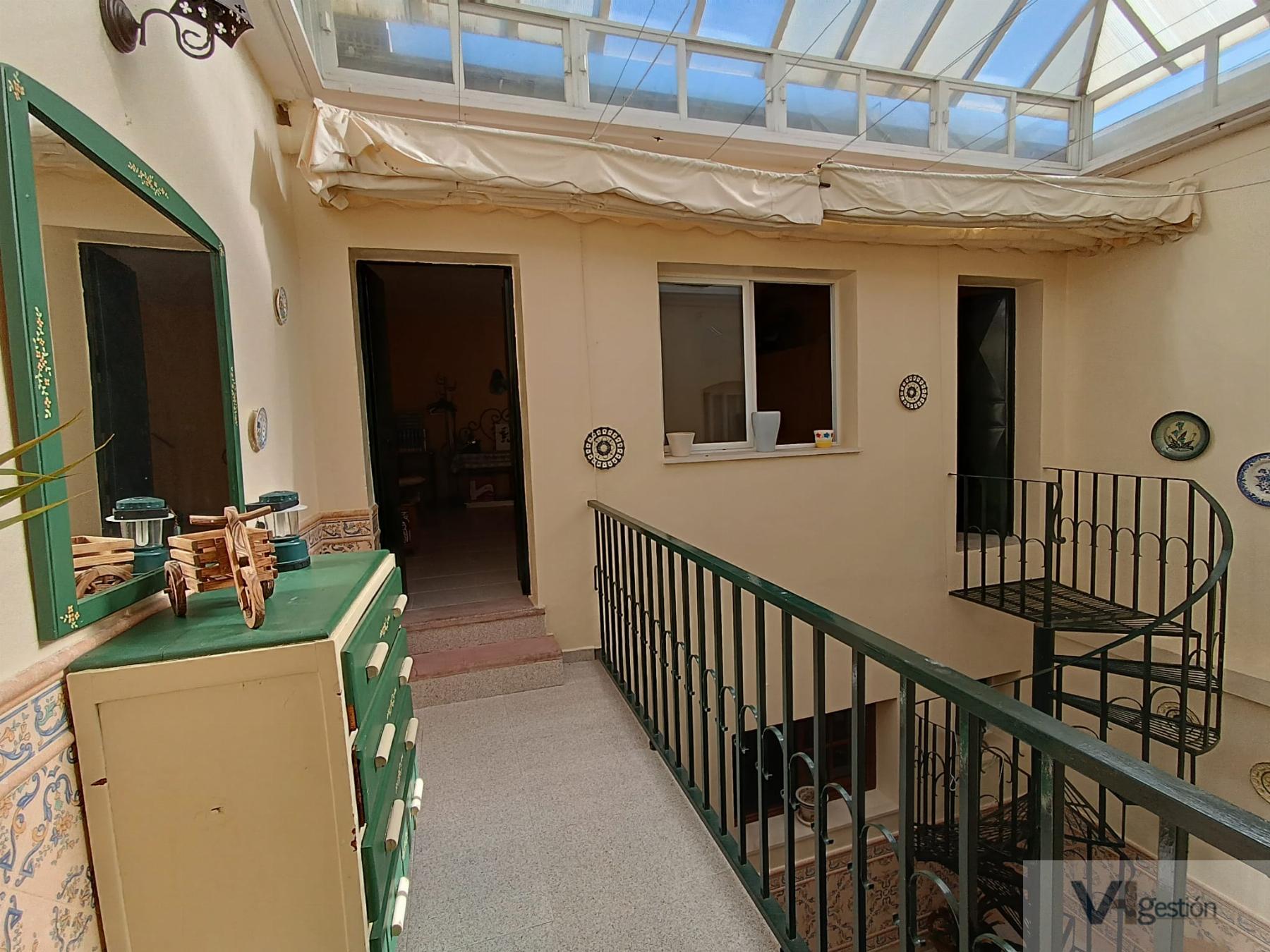 For sale of house in Villamartín