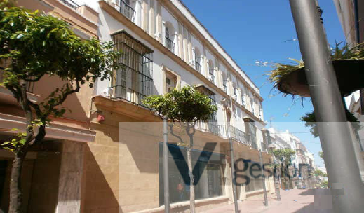 Venta de local comercial en Rota