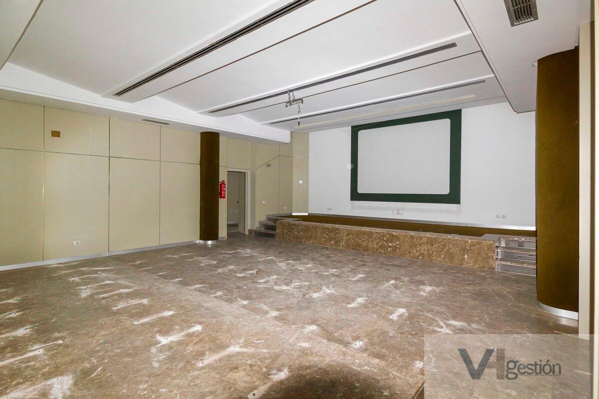 For sale of commercial in Rota